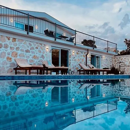 Bezirgan Kalkan * Islamlar (Mediterranean)